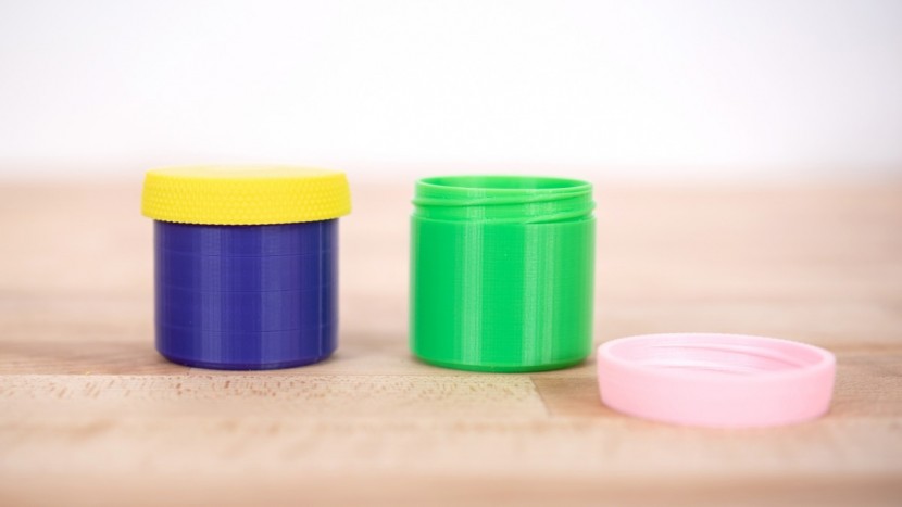 creality 3d ender 3 pro - the threaded jar and lid by the creality ender 3 were fairly...