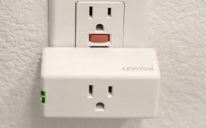 leviton smart wifi plug