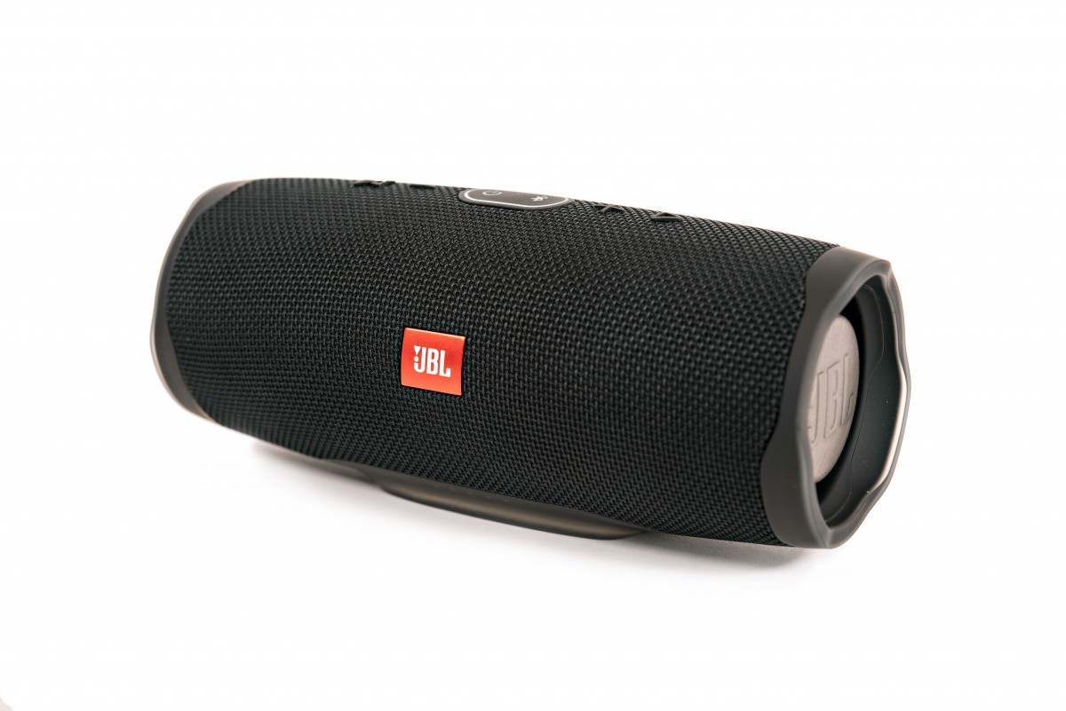 jbl charge 4 bluetooth speaker review