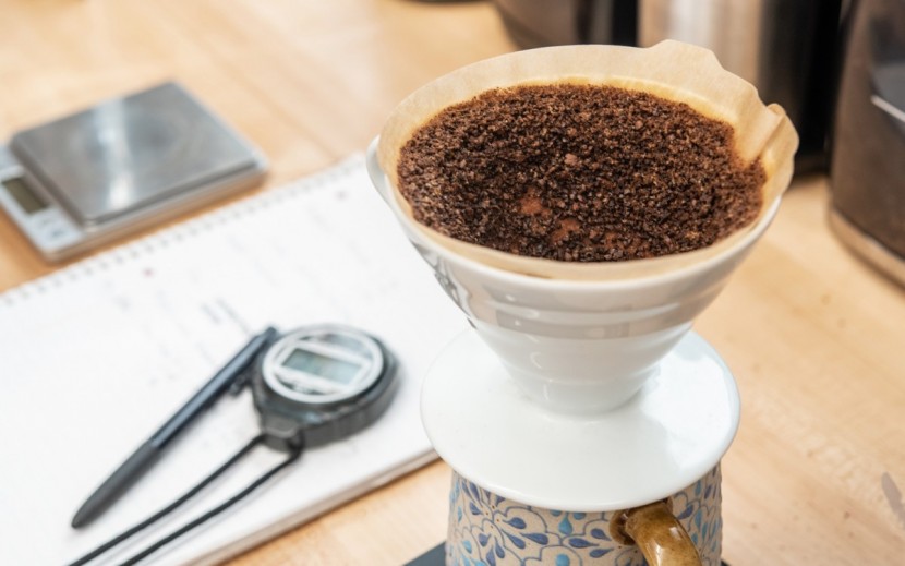 coffee grinder - timing extraction time for our pour-over test.