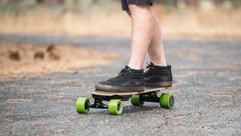 ride1up bamboo classic - we found the brakes on the bamboo classic to be slightly lacking.