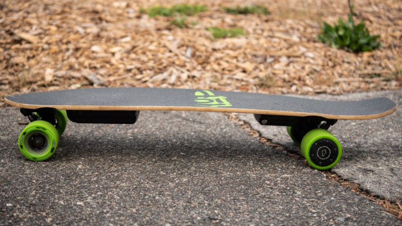 ride1up bamboo classic - the bamboo classic is surprisingly speedy.