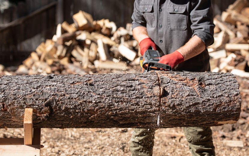 husqvarna 120i - the 120i isn&#039;t the fastest at cutting but it gets the job done.