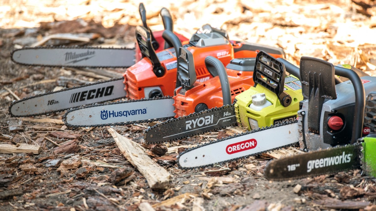 Expert Advice for Choosing a Chainsaw GearLab