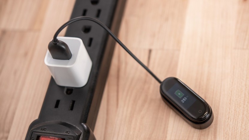 xiaomi mi band 4 - the limited set of features and functions also give the mi band 4 an...