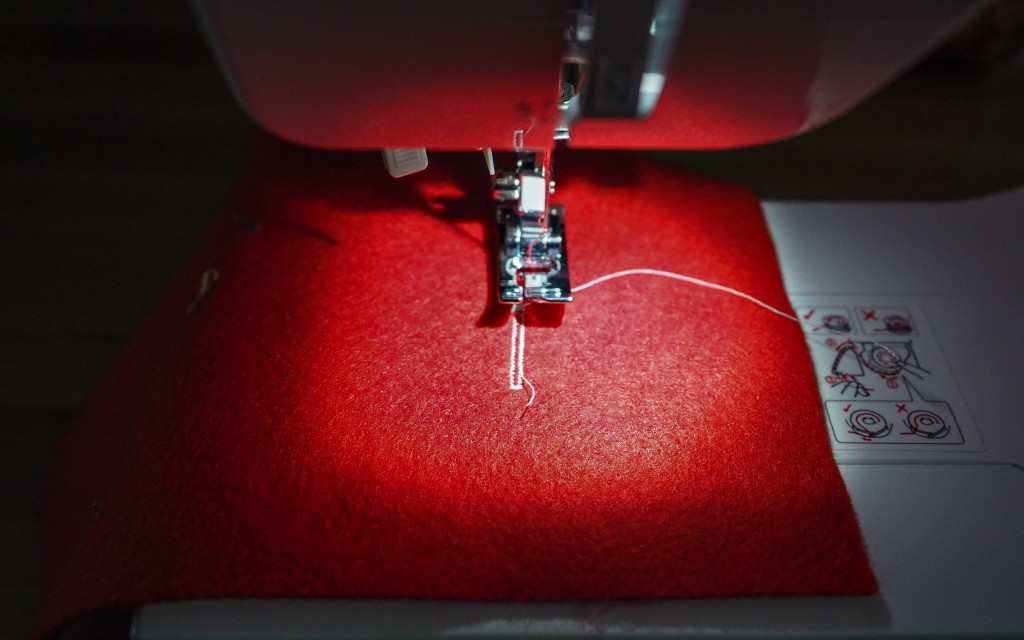  Brother Sewing Machine, XM2701, Lightweight Machine