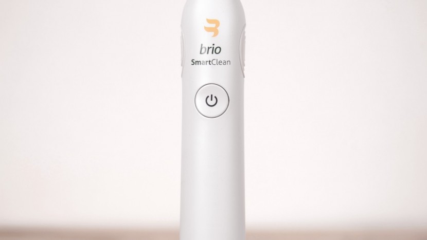 brio smartclean sonic - the groove around the power button can take a little extra time to...