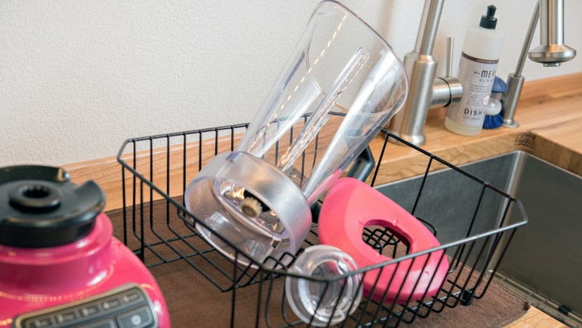 kitchenaid diamond 5-speed - the narrow pitcher of the diamond makes it more difficult to clean...
