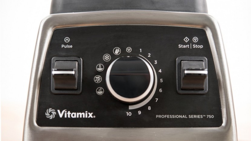 vitamix pro 750 - we felt that some of the preset pictures were a bit confusing.