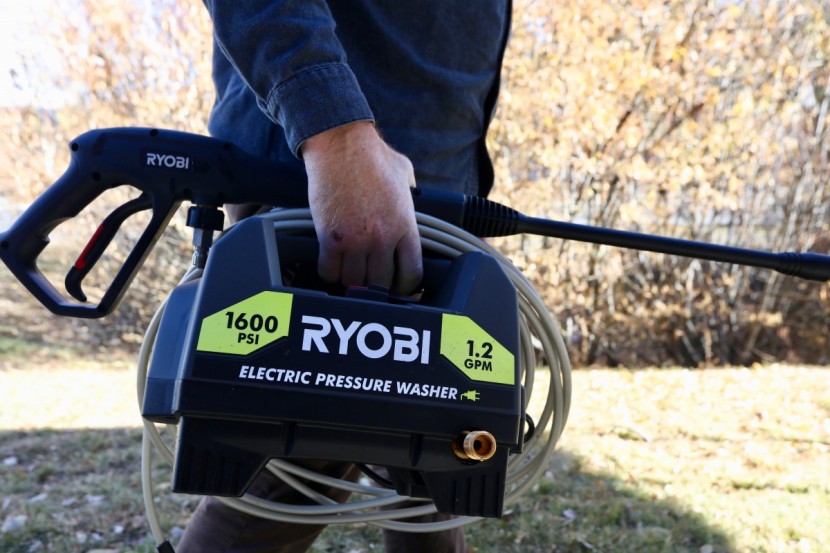 ryobi ry141612 - the ryobi ry141612 is one of the easiest to carry.