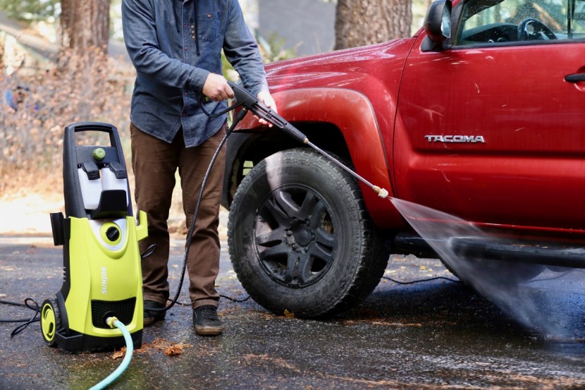 pressure washer - the sunjoe spx3000 is a great machine for washing vehicles.