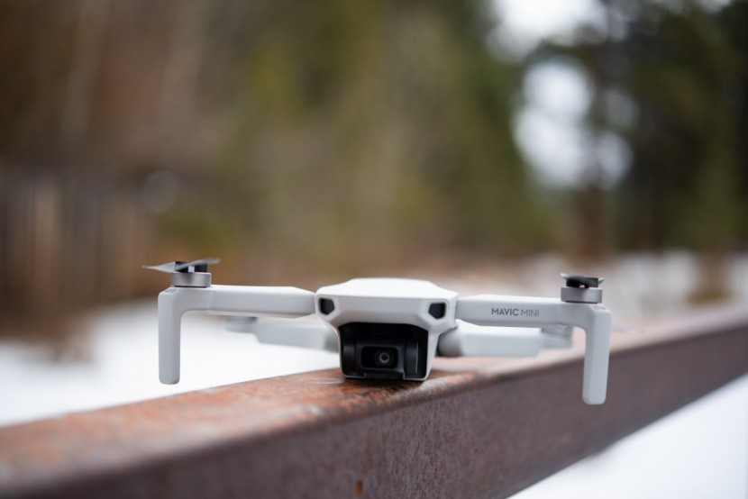 dji mavic mini - the mini&#039;s camera has a correspondingly small sensor, but still...