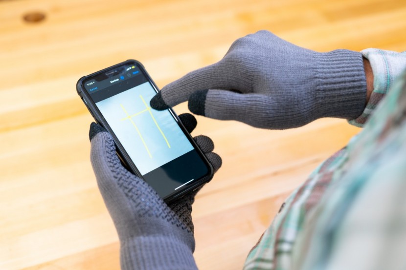 touchscreen gloves