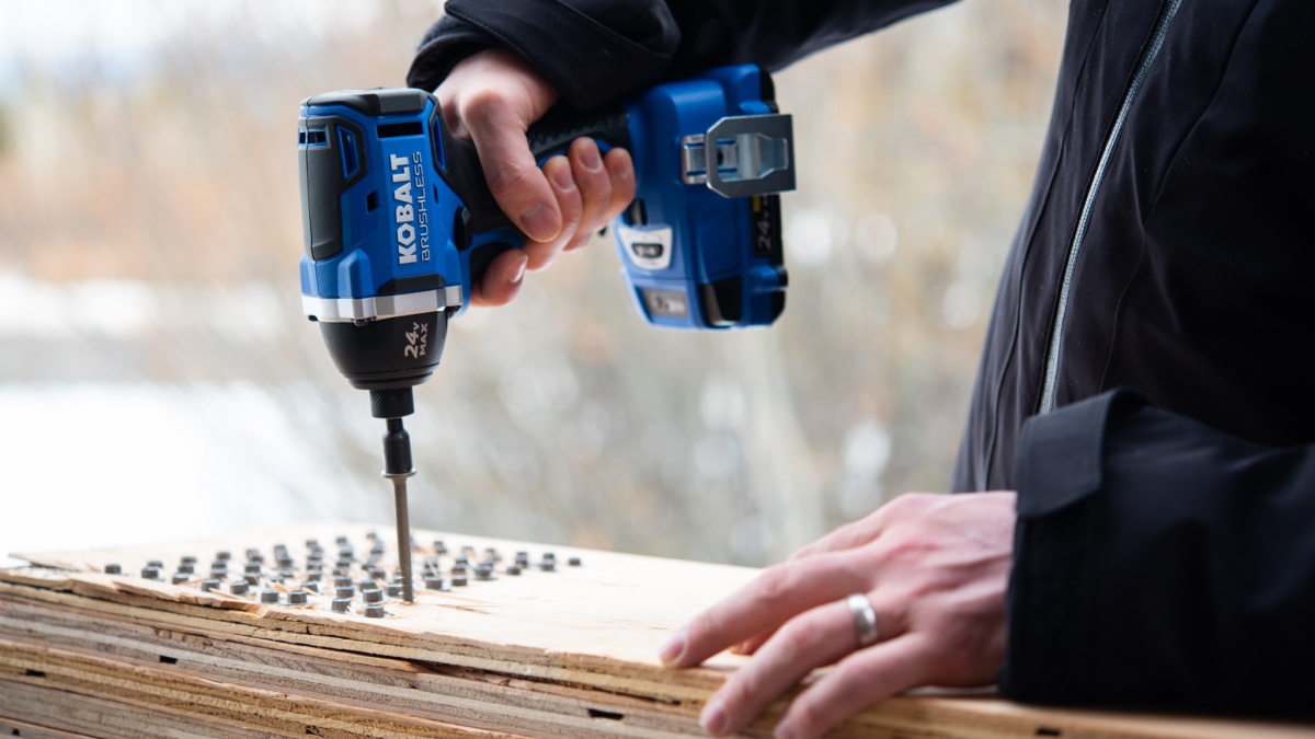 Kobalt KID 324B-03 Review