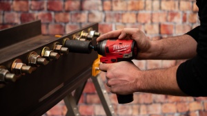 BLACK & DECKER BDCI20C 20 Volt Impact Driver Review 