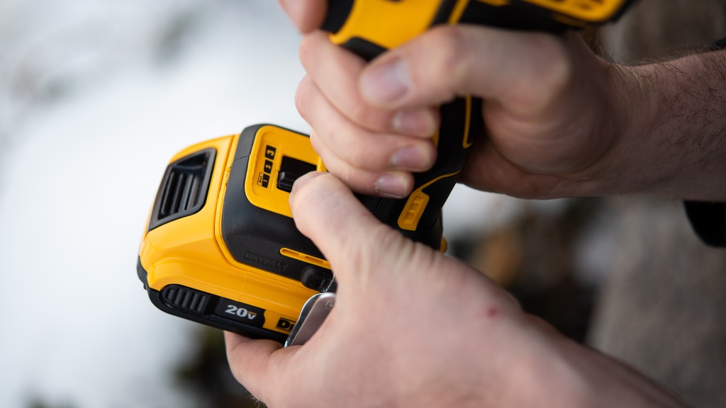 DeWalt MAX XR DCF887B Review Tested by GearLab