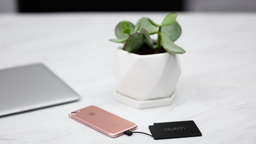 this usb charger doesn't have a ton of features besides the...