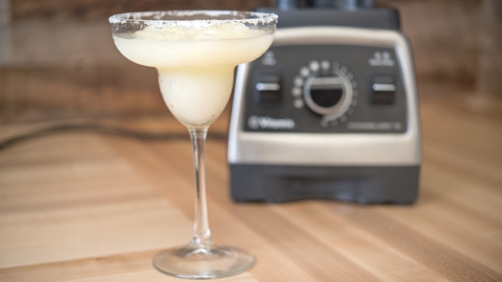vitamix pro 750 - the pro 750 does an excellent job blending up frozen drinks into a...