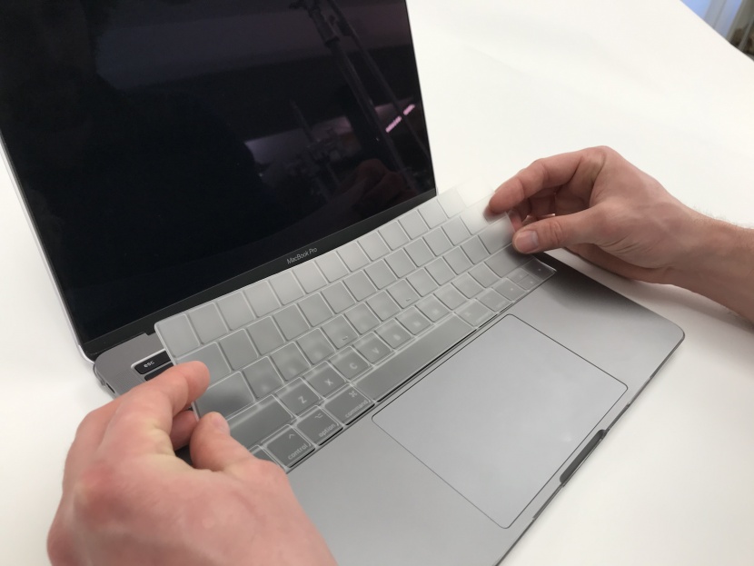 it's great that the akit comes standard with a method of keyboard...