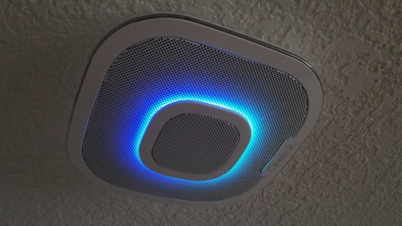 smart smoke detector - this smoke alarm gives you all the features of an alexa device and a...