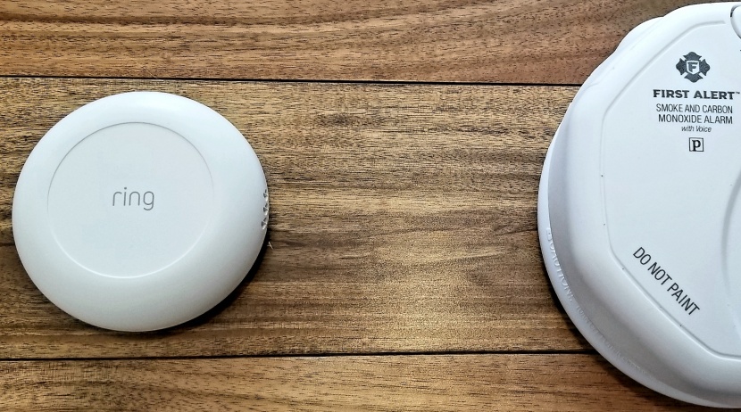 smart smoke detector - the ring smoke alarm listener must be installed in close proximity...