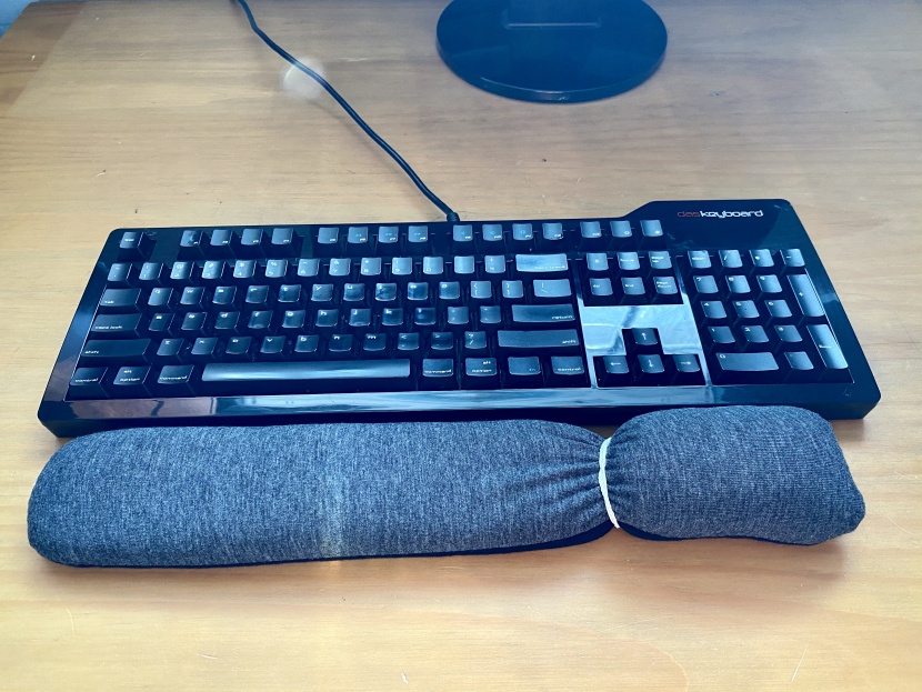wrist rest - you can use a rubber band to adjust your comfort level with the...