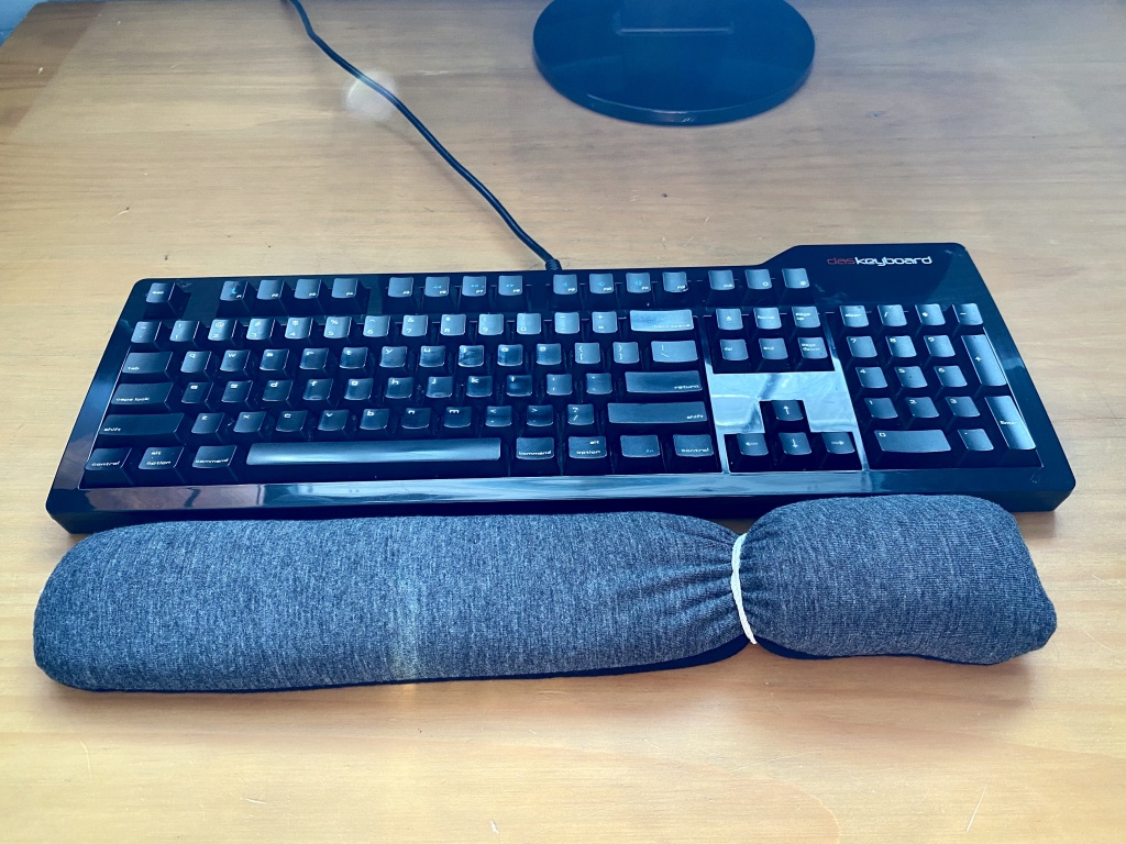 Premium Wrist Rests for Keyboard and Mouse Pad Set – CushionCare
