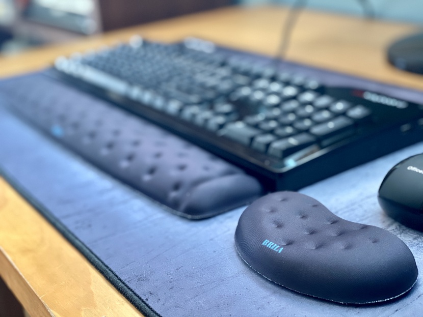 wrist rest - if brila starts sliding around you can refresh its grippy...