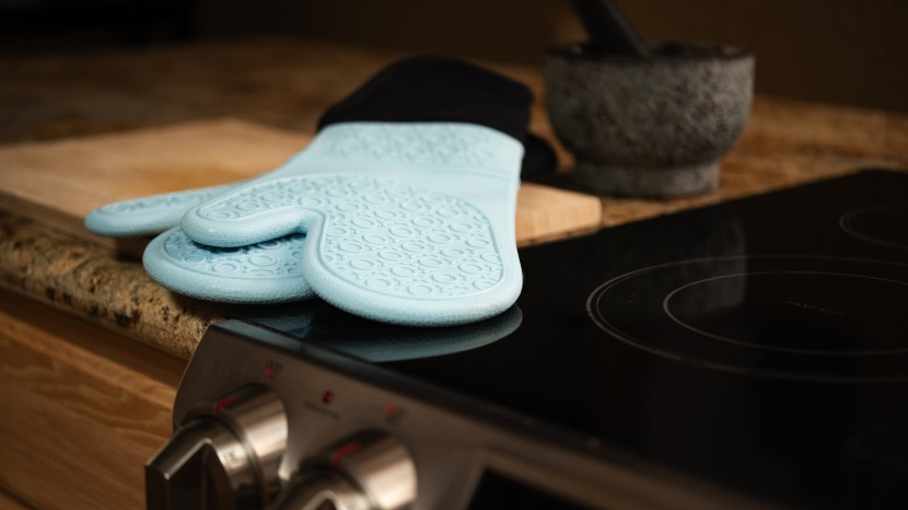 oven mitts - these sharp-looking silicone mitts are easy to clean and waterproof...