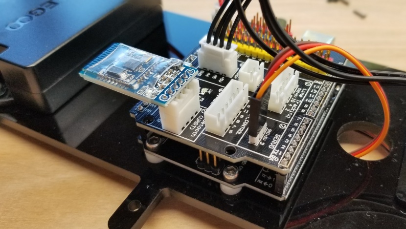 the elegoo smart robot car's main controller is arduino-compatible...