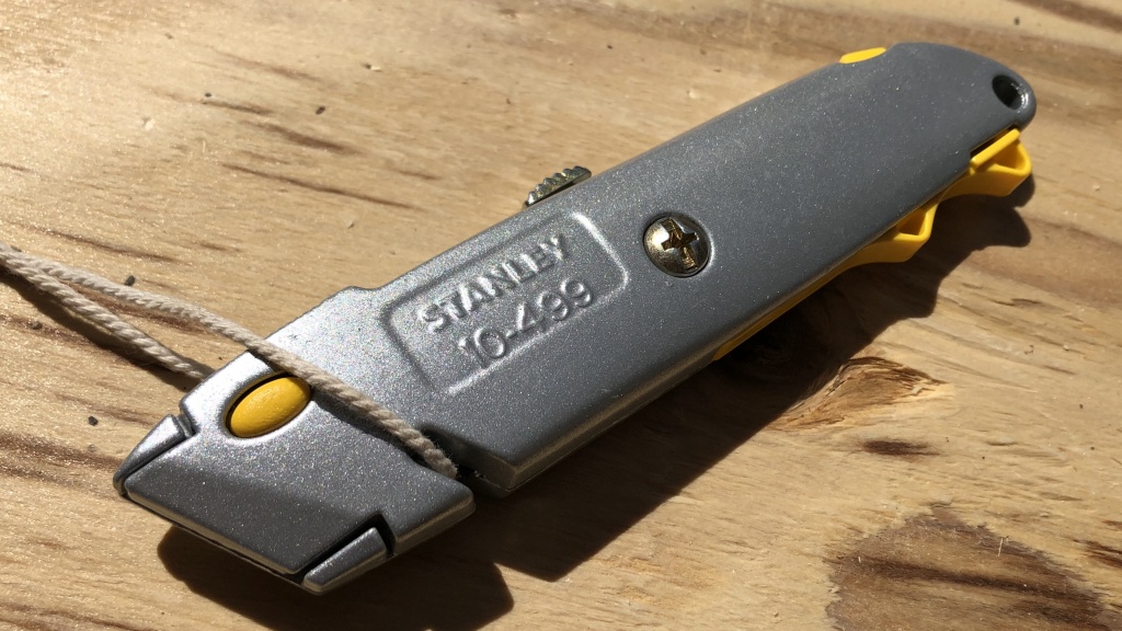 Ideal Utility Knife Box Cutter, 35-300