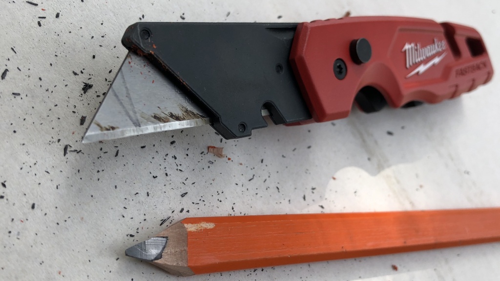 How to Clean A Pocket Knife - GearLab