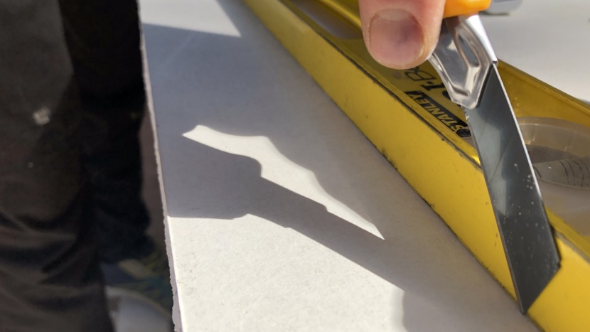 utility knife - a long blade with easy snap-off producing a fresh, sharp tip makes...