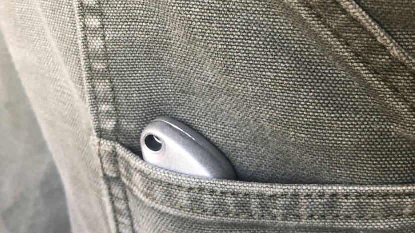 utility knife - the stanley fits easily into a thigh pocket but it slides out...