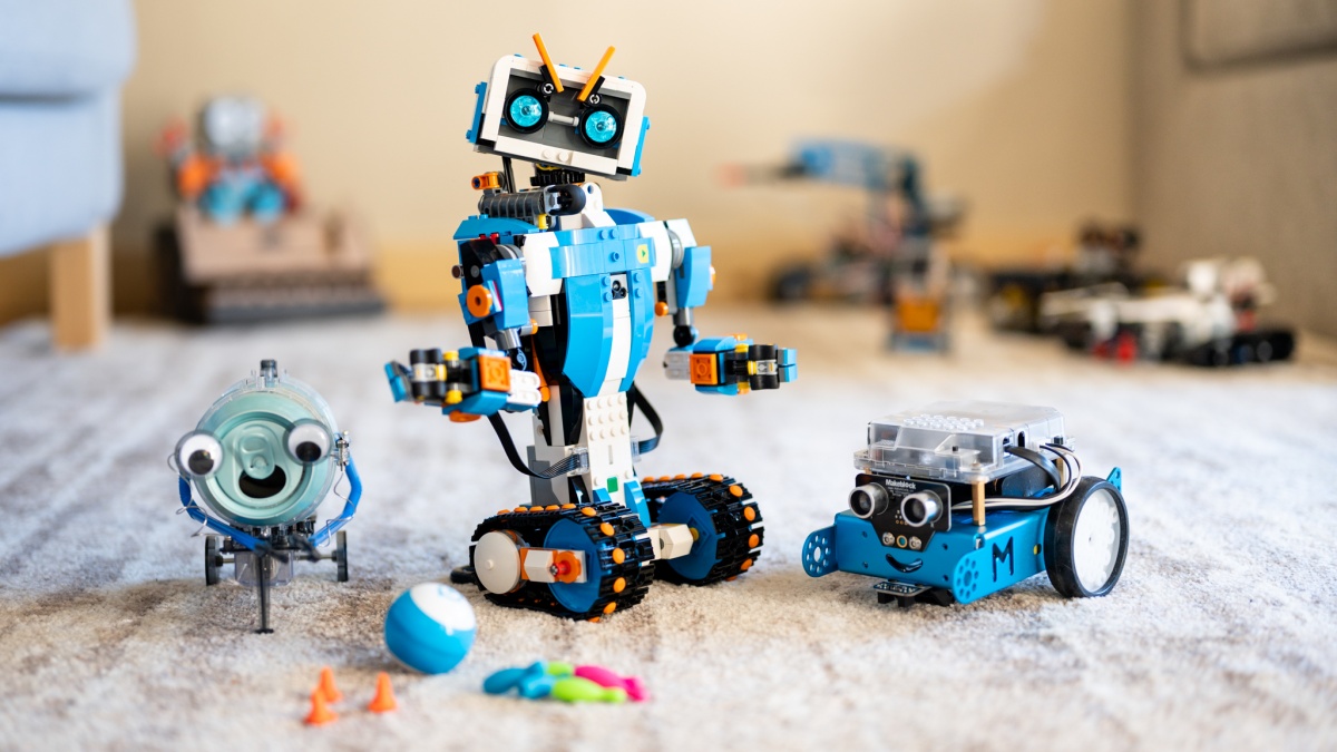 The 5 Best Robot Kits of 2024