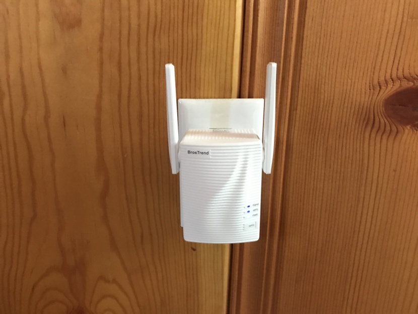 wifi extender - the brostrend is a bit boxy but still looks good.