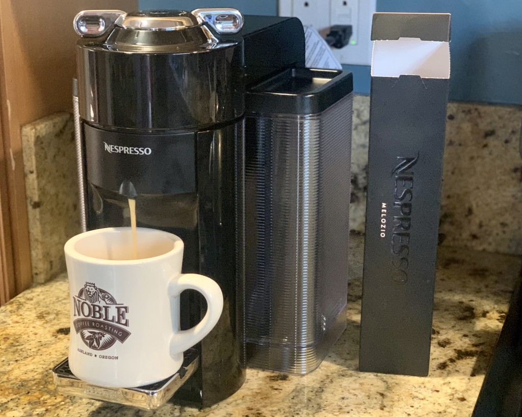 Elite Gourmet Single Serve Personal Coffee Maker with Travel Mug