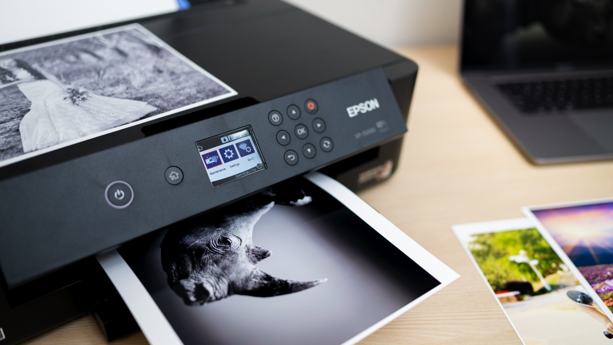 Epson Expression Photo HD XP-15000 Review (The Epson Expression Photo HD XP-15000 allows you produce nearly professional quality prints, especially black and...)