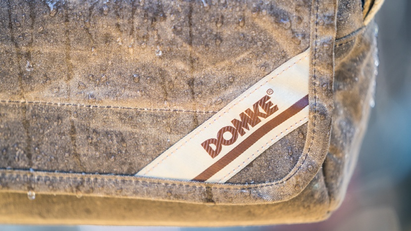 the waxed canvas exterior of the domke f-5xb holds up well against...