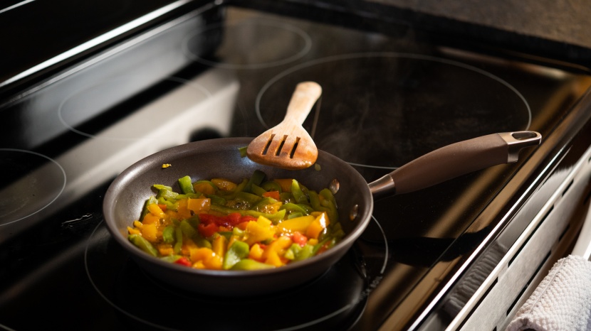 nonstick pan - the solid grip, shallow, angled sidewalls, and nonstick coating...
