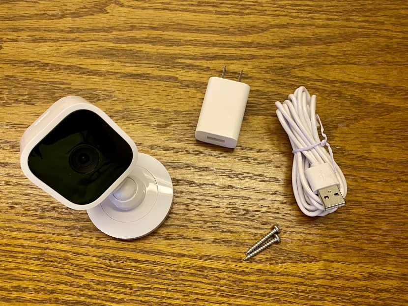 blink mini - everything that comes in the box: the camera, mini usb cable, usb...