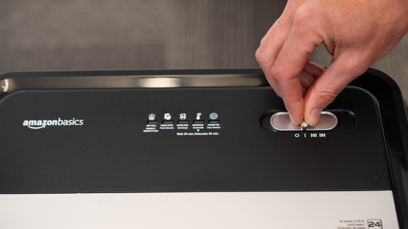 amazon basics 24-sheet cross-cut - we appreciate the simple, straightforward controls and indicator...