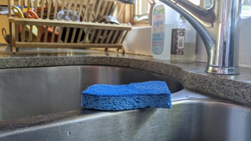 sponge - when it comes to the household staple, the scotch-brite non-scratch...