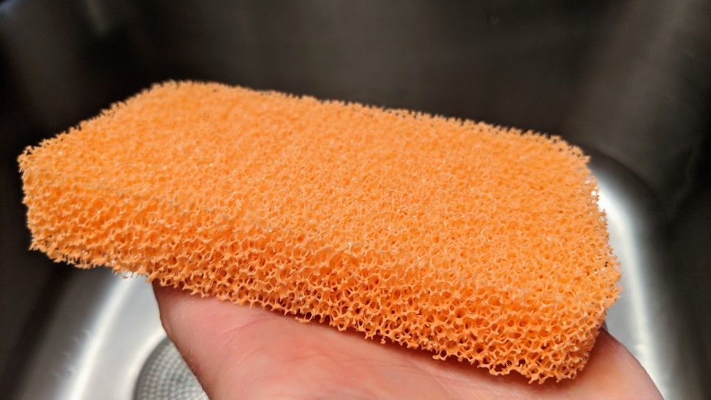 Which Type of Cleaning Sponge Should You Use?