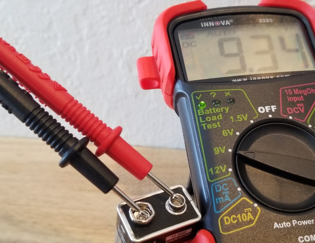AstroAI Digital Multimeter — Tools and Toys