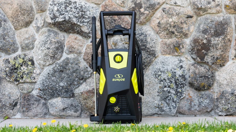 the sunjoe spx3500 provides one of the lowest decibel counts.