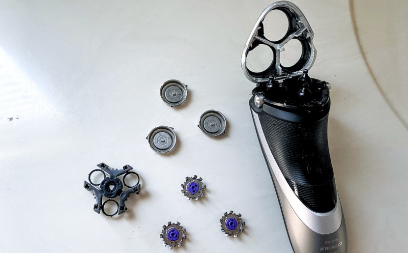 the blades in a rotary razor are a little more involved than a model...