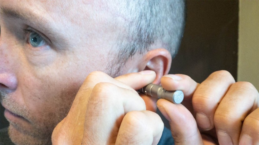 nose hair trimmer - the groom mate requires two hands to operate. it is the only product...