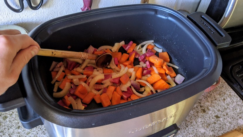 the non-stick aluminum pot stands out on the cuisinart multi-cooker...