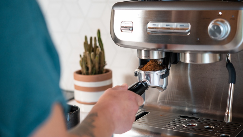 Review: Breville Bambino Plus – Still Worth it in 2023?